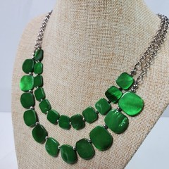 Casual Career Green Square Bead & Silver Tone Chain Necklace 18 Inch