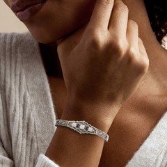 Vint Synth Sapphire Brclt in 10kt White Gold w Diamonds 6.25 inches