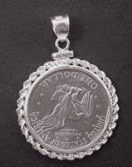 Coin Pendant 1979 Susan B. Anthony Sterling Silver Rope Bezel Soldered Bail