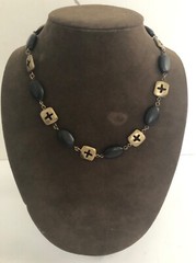 NWT Robert Lee Morris Elizabeth & James Brass & Ebony Cross Necklace Pouch $195