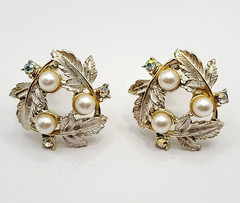 Judy Lee Leaf Leaves Wreath with Faux Pearls & Crystals Vintage Clip On Earrings