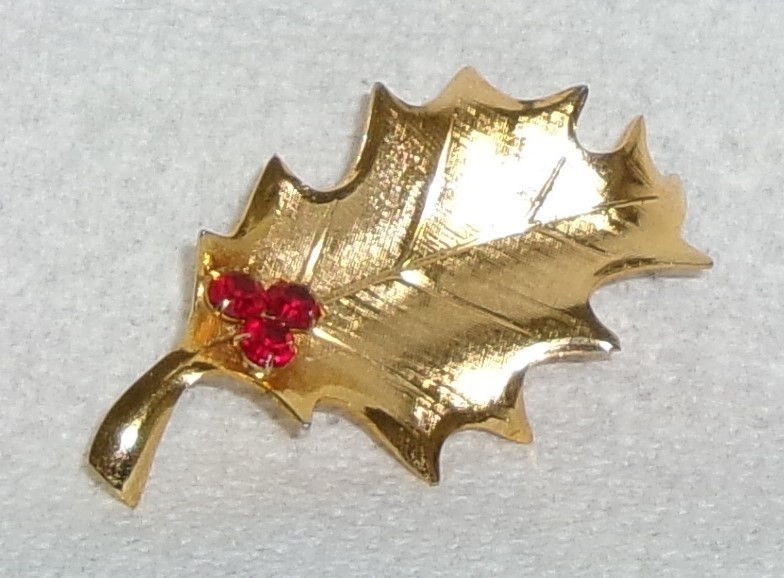 Vintage Christmas Holly Pin/Brooch-Gold Tone-Red Rhinestones Prong Set