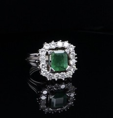 Vintage Emerald & Diamond Halo Cluster 14ct White Gold Ring Size N Val $12410