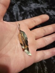 Vintage Gold Tone Brooch Leaf Feather White Bead Prong Ornate Jewelry Costume