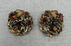 Vintage Austria Gold Tone Glass Rhinestone Clip On Earrings NICE!