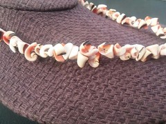 Coral cream and black curly shell necklace bracelet set 16″ choker barrel
