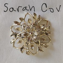VTG Costume Jewelry Flower Brooch Lot 20 Gold Silver Tone Rhinestone etc. Signed