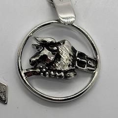 Pendant Necklace Pristine Sarah Coventry 1974 Zodiac Taurus Silver Tone
