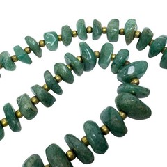 Vintage Green Aventurine Irregular Nugget Goldtone Bead Necklace
