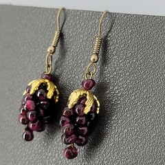 Vintage Genuine Garnet Grape Cluster Dangle Earrings 1.75″ Long