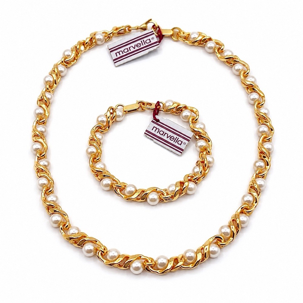 Vintage Marvella NOS Gold Tone Faux Pearl Necklace Bracelet Set Signed Tags