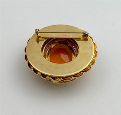 Vintage 1980’s Large Citrine Glass Stone Gold Tone Layered Mesh Metal Brooch Pin
