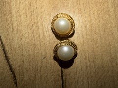 VTG Faux Pearl Gold Tone Braided Circle Clip On Earrings Beautiful Classy A41