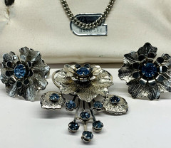 Vtg Pendant Brooch Pin & Earrings Blue Rhinestone Silver Tone Design by Anthony