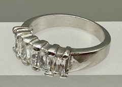 VINTAGE SILVER PLATED HALF ETERNITY BAGUETTE CUT CZ ANNIVERSARY BAND RING SZ 8