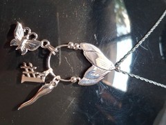 Vtg Monet Charm Necklace Silvertone+3 Charms+Beaded Spacers Signed 30″ 1980’s