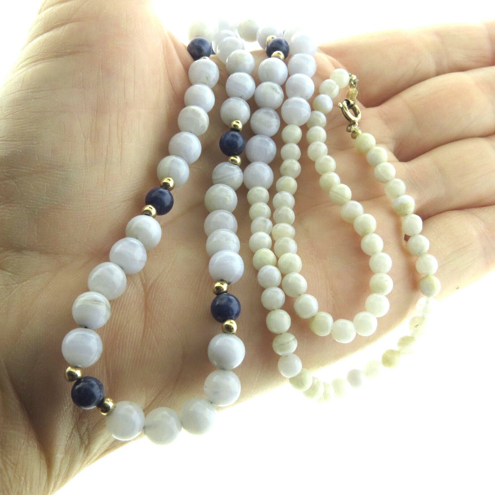 Chalcedony Lace Agate and Lapis Graduated Bead Necklace 26 in Gold filled