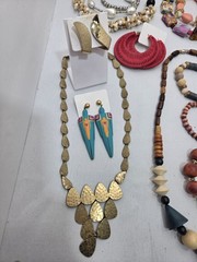 ​HUGE 38 pc Jewelry LUCKY BRAND Wood Bead Vintage To Now LOT Necklaces Bracelets