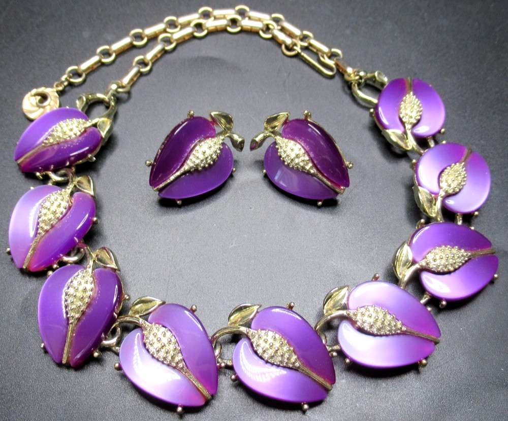 LISNER Purple Thermoset Leaves Vintage Necklace Earring Set