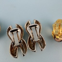 Vintage Clip On Earrings Lot Gold Silver Two Tone Huggie X Shape Leaf Climber