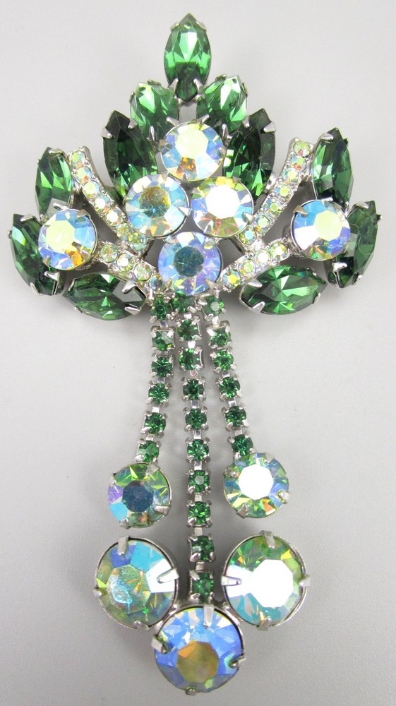 LOVELY DELIZZA & ELSTER JULIANA SILVERTONE GREEN RHINESTONE DANGLING BROOCH PIN