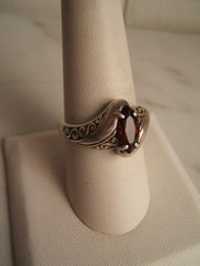 VINTAGE CNA 925 STERLING SILVER RING W/ RED MARQUIS STONE SIZE 9
