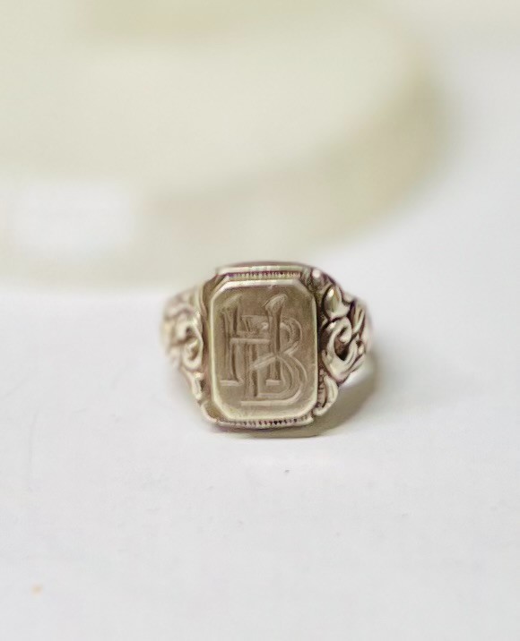 Antique 800 Silver Ornate Signet Ring Art Nouveau 10.9 GR Size 4 1/2