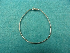 GORGEUOS LADY’S RHODIUM & GOLD PLATED STERLING SILVER “TINY PANEL LINK” BRACELET