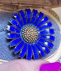 LOVELY Vintage Anton Michelson Denmark Sterling Silver Blue Enamel Daisy Pin