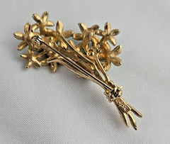 Vtg Pastelli Enamel and Goldtone Brooch Blue Teal Floral Flower Bouquet 2 inches