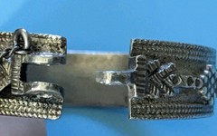 Vtg Israel Silver Cuff Bracelet 46 Grams Grapes & Palm Tree Hinged w/Pin Judaica