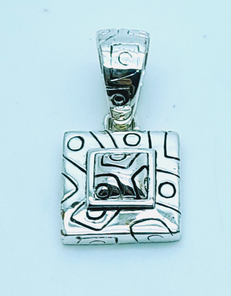 Vintage unique style silver Tone square shape Pendant charm fashion jewelry