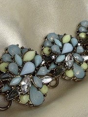 Vintage Pastel Blue & Green Rhinestone Floral Wire Bracelet – Silver Tone