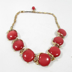 Lisner Vintage Red ‘Moon glow’ Lucite Thermoset Necklace & Bracelet Jewelry Set