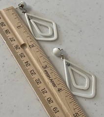 Vintage Statement Art Moderne Retro White Enamel Dangle Pierced Earrings Q248