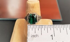 14k White Gold Filigree Design Ring Set Man Made Emerald Green Type Stone