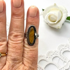 Vintage Designer Tiger Eye Leaf Accent 925 Sterling Silver Frame Ring, size 7.75