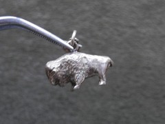Buffalo Bison Yellowstone Vintage Sterling Silver Bracelet Charm Pendant 3.5g