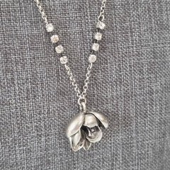 Vintage Fossil Silver Tone Flower Rhinestone Station Necklace Key Charms 19″