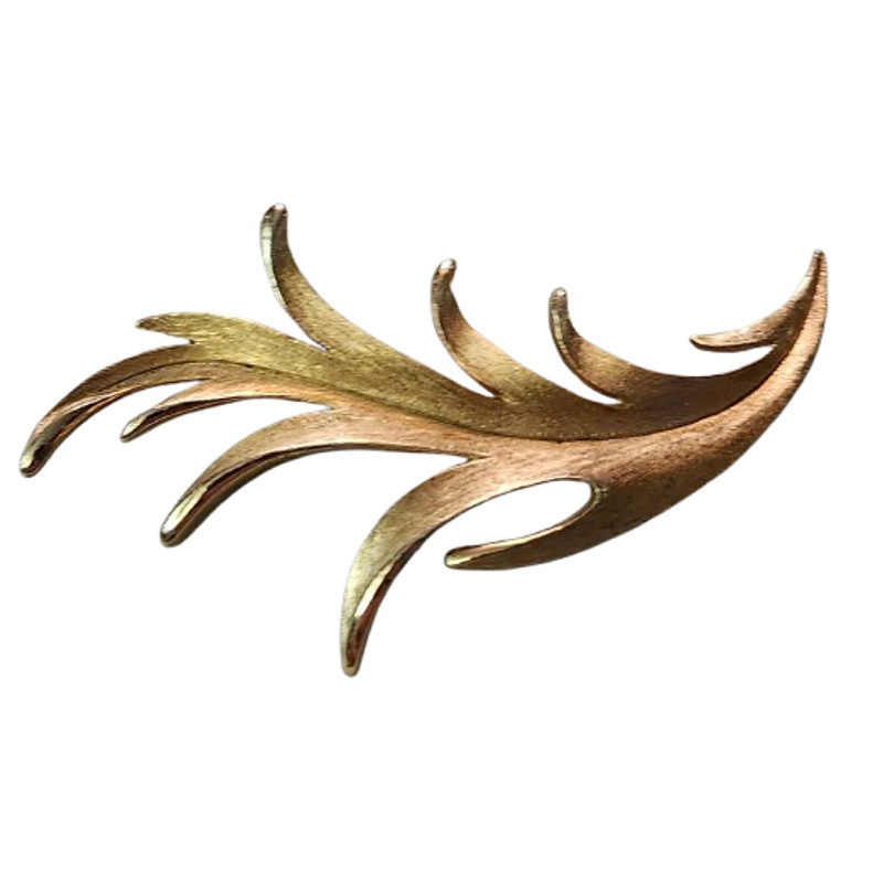 Vtg 1955-1969 Trifari Gold Tone Modernist Leaf Feather Pin Brooch