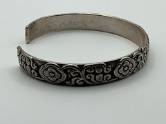 VTG Signed Chinese Good Karma Floral Chased Cuff Bracelet Sterling Silver 36g