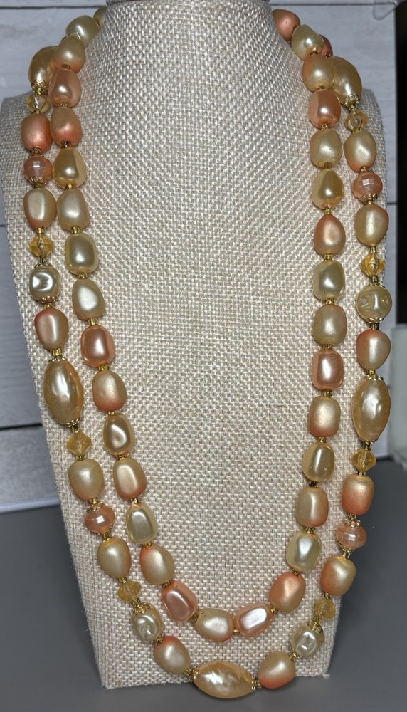 Vintage Necklace Double Layer Bead Peach Gold Tone Faux Pearl Acrylic 20-24”