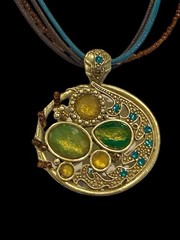 Women’s necklace Vintage Bohemian stone pendant 4 strand necklace