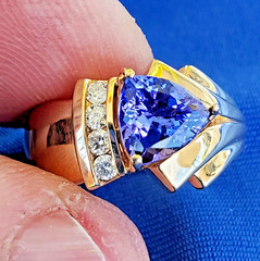 Original EARTH MINED TANZANITE DIAMOND Engagement Ring 14K GOLD Design Solitaire