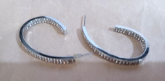 6 Pair Pierced earrings. Great condition and quality