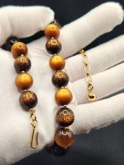 Vintage Trifari necklace Moonglow & Brown Confetti Lucite 1970-80’s Collectible