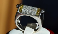 14k w/gold sz 10 ring 1.75ct natural & treated diamond invisible set 15.5gr C-73