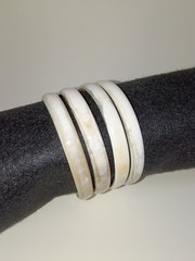 4 VTG BUFFALO HORN Boho Skinny Bangle Bracelets Natural Tan Cream Color