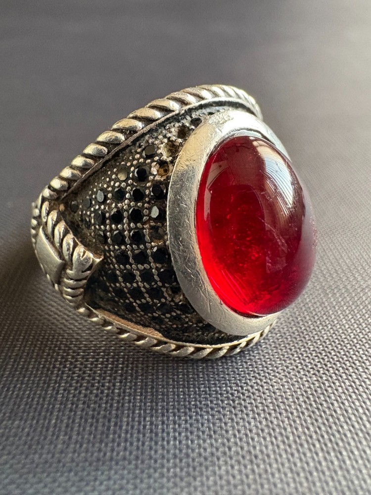 Vintage 925 Sterling Silver Red Agate & Black CZ Accents Ring Size 11.25 US