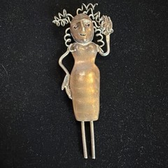 VTG MCM USA Artist Sharon Seggi Brooch Brass And Silver Plate Signed